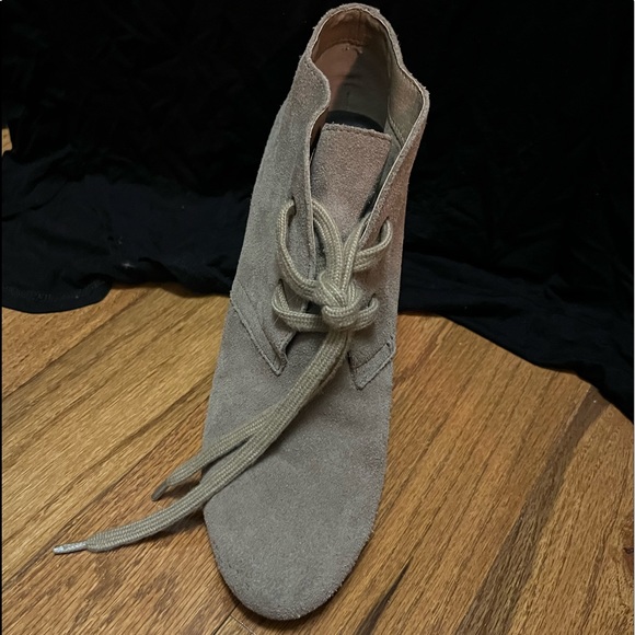 Suede heeled booties - Picture 8 of 14